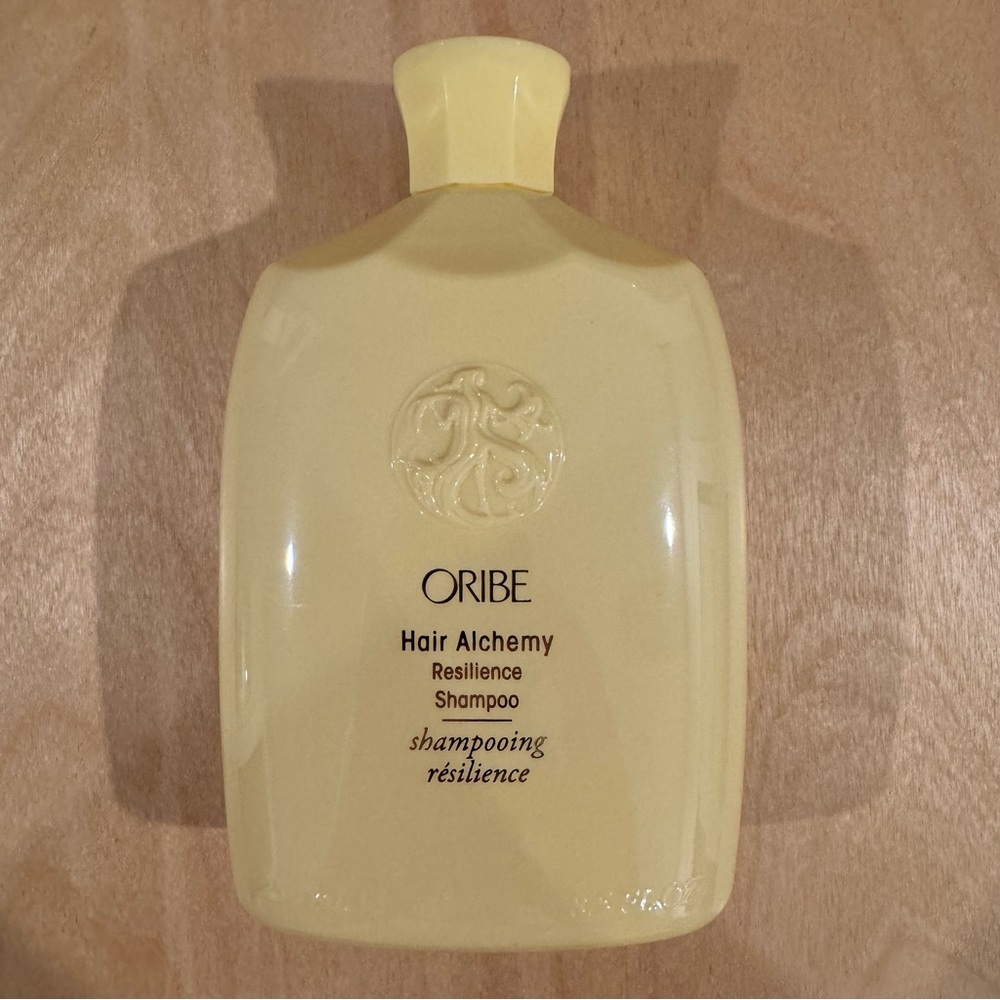 Oribe hair alchemy resilience shampoo